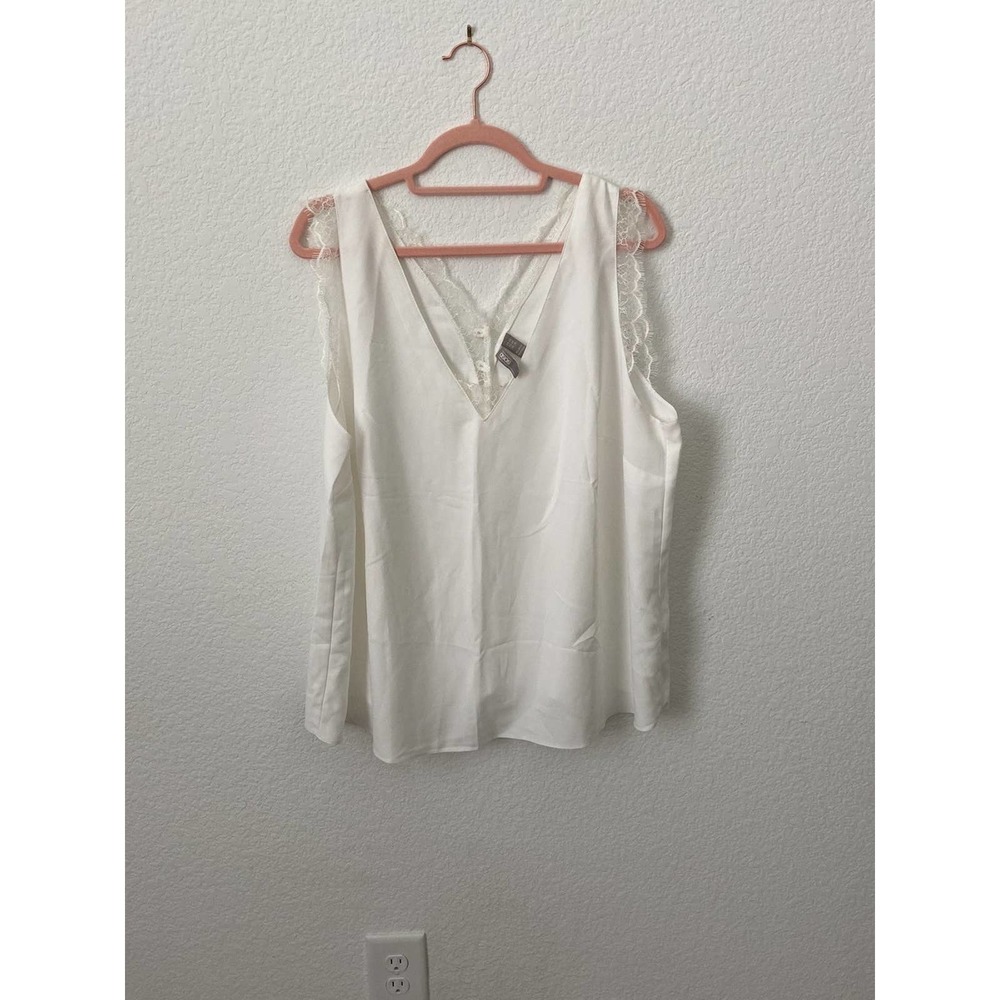 Lace Sleevless top